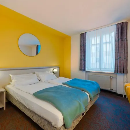 Hotel Hessenland Innenstadt By Awesome 3*