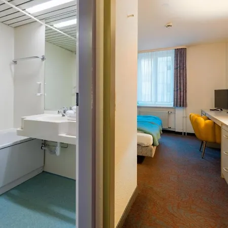 Hessenland Innenstadt By Awesome Hotel 3*